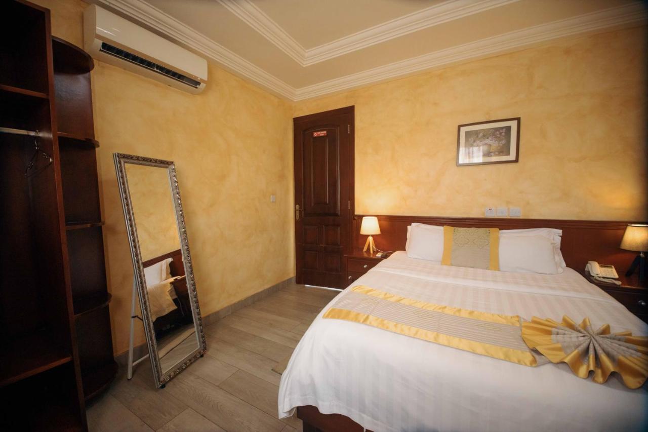 Cocktail And Dreams Hotel أكرا المظهر الخارجي الصورة
